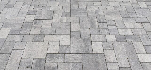 Quelle pierre choisir pour votre sol extérieur ? Quelle pierre choisir pour votre sol extérieur ?